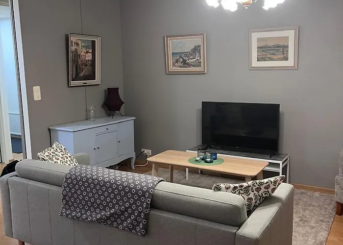 Pieksaemaeellae Saunallinen Kaksio Rivitalossa