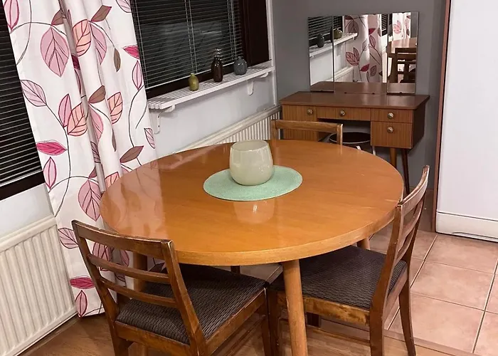 Pieksaemaeellae Saunallinen Kaksio Rivitalossa